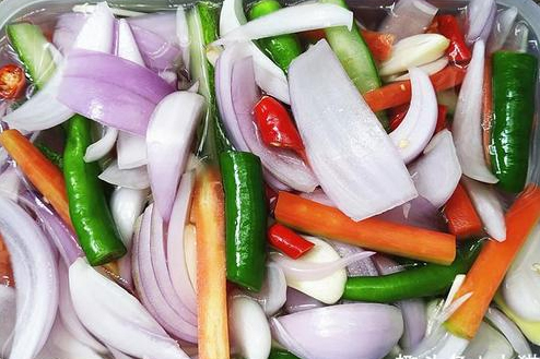 Cách làm dưa góp thập cẩm vừa chống ngán vừa giảm cân