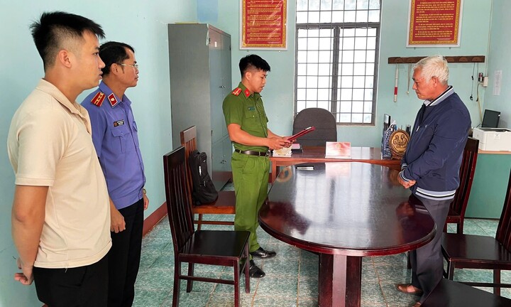 Bắt kẻ giả danh nhà báo để lừa tiền 'chạy án' sau 2 năm lẩn trốn