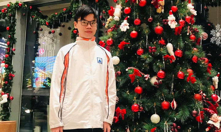 Nam sinh lớp 11 đạt 9.0 IELTS ngay lần thi đầu tiên