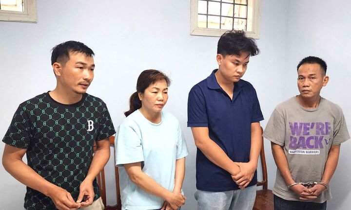 Khởi tố nhóm giả danh cảnh sát hình sự để cướp tài sản