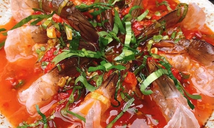 Cách làm tôm sốt kiểu Thái ngon đơn giản