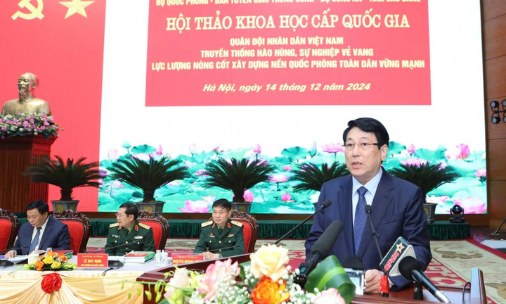 Chủ tịch nước: Xây dựng Quân đội nhân dân chính quy, tinh nhuệ, hiện đại