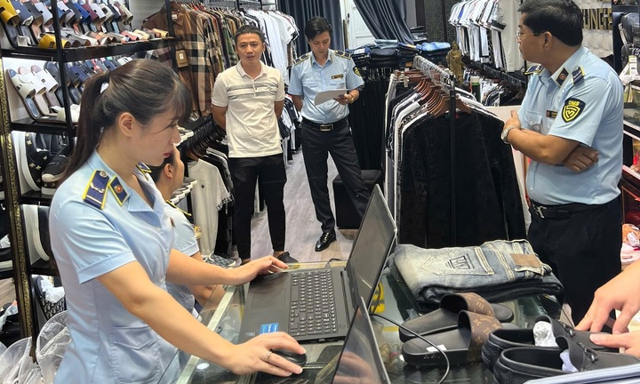 Hàng loạt vụ việc vi phạm kinh doanh trên thương mại điện tử được ngăn chặn