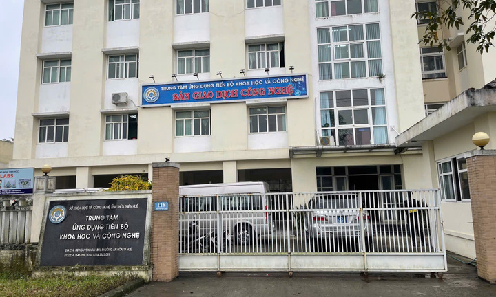 Khởi tố Giám đốc trung tâm thuộc Sở KH&CN Thừa Thiên - Huế và hai thuộc cấp