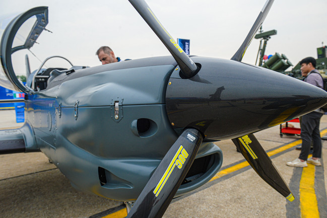 Khám phá máy bay huấn luyện TP-150 được chế tạo tại Việt Nam