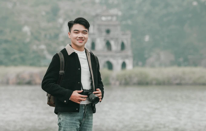 Học trò NSND Quang Thọ ra MV đầu tay