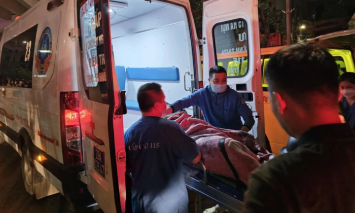 Cháy quán cà phê ở Hà Nội, 11 người tử vong