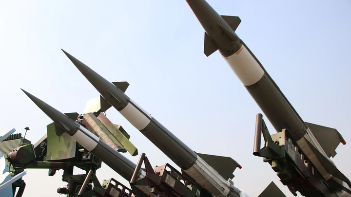 Trực tiếp: Cận cảnh dàn khí tài hiện đại tại Triển lãm Quốc phòng Quốc tế 2024