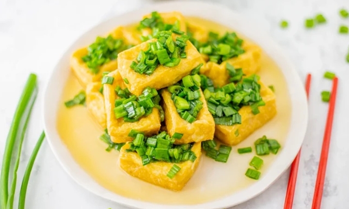 Cách làm đậu phụ tẩm hành ngon như quán nhậu