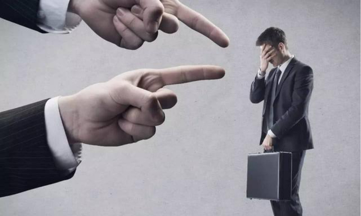 Bị công ty coi như tội đồ vì đòi 'lương' tập văn nghệ cho tiệc tổng kết cuối năm