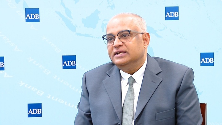 ADB giữ quan điểm tích cực về tăng trưởng kinh tế Việt Nam 2025