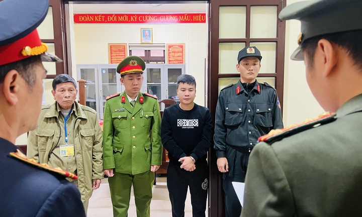 Phá đường dây cá độ bóng đá hơn 300 tỷ đồng