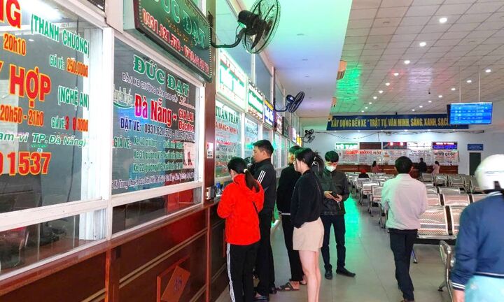‘Cháy’ vé xe Tết, Đà Nẵng lên phương án không để khách phải đón Giao thừa ở bến