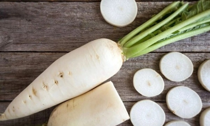 Củ cải đại kỵ với những người này
