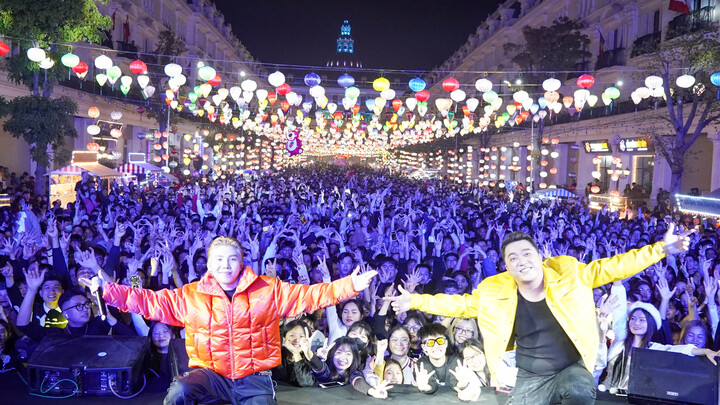 'Cháy' với đại tiệc âm nhạc và pháo hoa tại Danko Countdown Party 2025