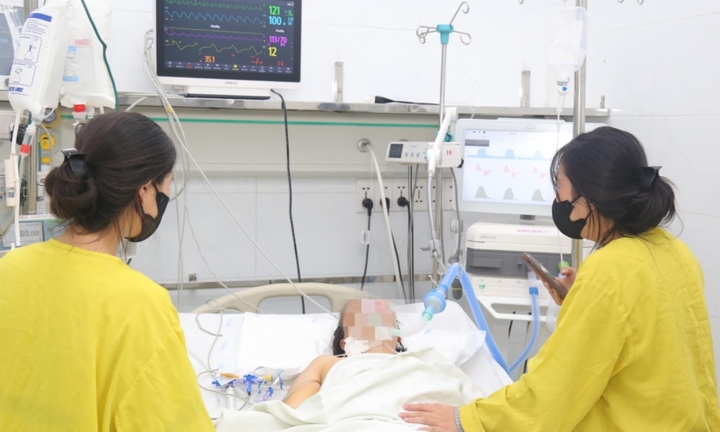 Người phụ nữ dân tộc Tày hiến tạng hồi sinh 4 cuộc đời