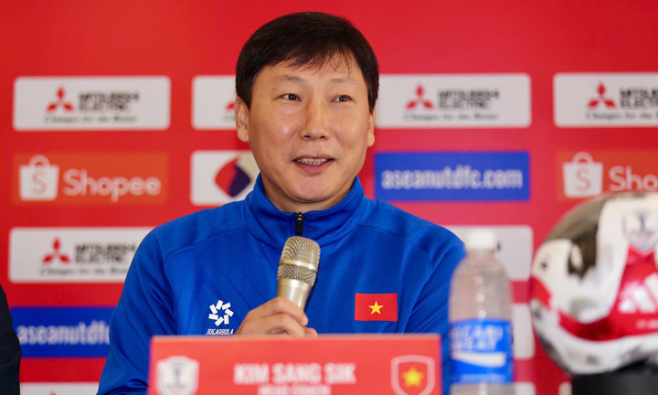 Trực tiếp họp báo chung kết Thái Lan vs Việt Nam: Nhà vô địch lên tiếng