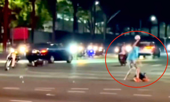 Bắt khẩn cấp kẻ đánh người đàn ông nguy kịch sau va chạm xe máy ở Bình Dương