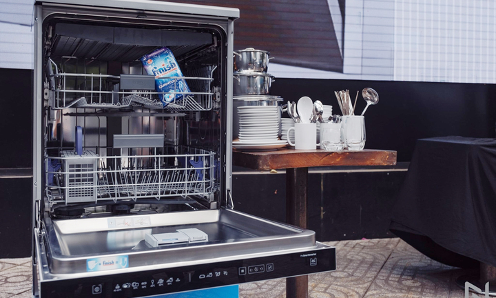 Các mẫu máy rửa bát có sấy khô, 'trợ thủ' đắc lực ngày Tết chỉ từ 10 triệu đồng