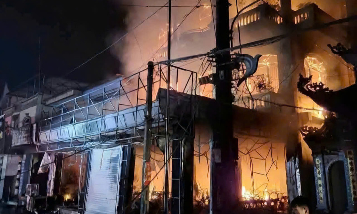 Cháy cửa hàng bán xe đạp điện ở Bắc Ninh, một người thiệt mạng