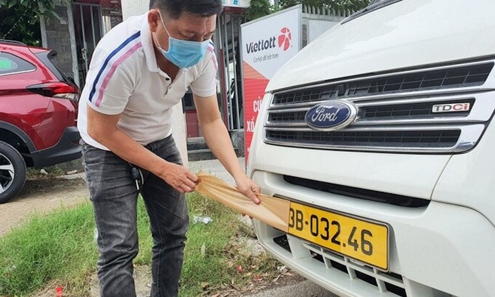 Cấp lại chứng nhận đăng ký, biển số xe mất bao lâu?