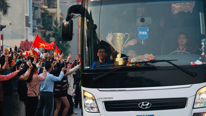 Hành trình đội tuyển Việt Nam mang cúp vô địch ASEAN Cup về nước