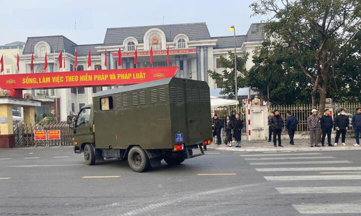 An ninh thắt chặt tại phiên toà xét xử ông Lưu Bình Nhưỡng và Lê Thanh Vân