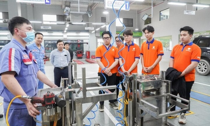 Tuyển sinh 2025: Các trường đua nhau mở ngành mới hút thí sinh