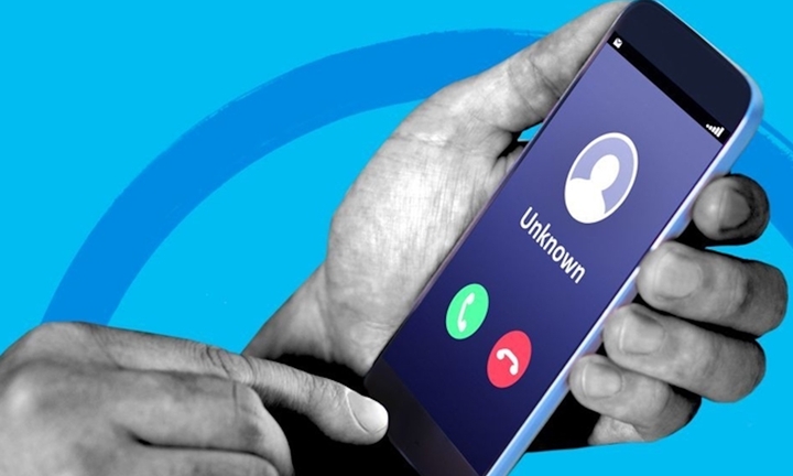 Bà lão 78 tuổi mất 2,3 tỷ đồng sau cuộc gọi của kẻ giả danh cảnh sát hình sự