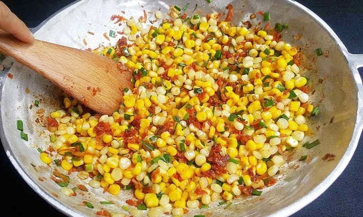 Cách làm món thịt bằm xào bắp đơn giản