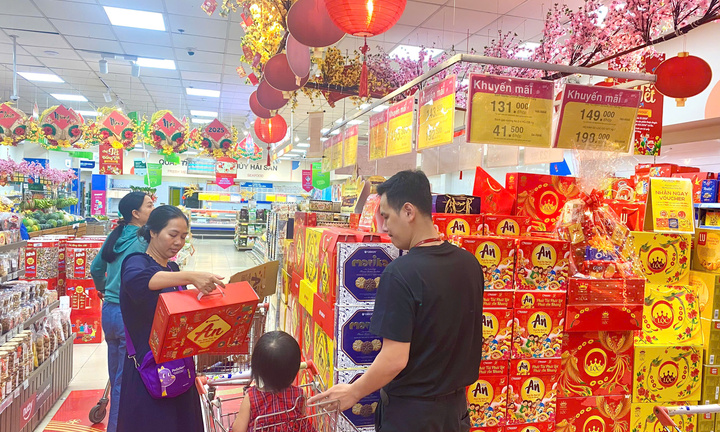 'Đến Co.op chở Tết về' tăng tốc đón Tết Nguyên đán