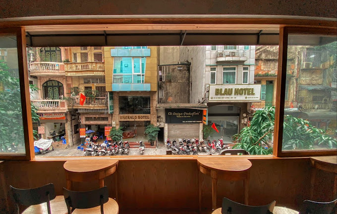 Những quán cà phê, quán ăn mở cửa xuyên Tết ở Hà Nội