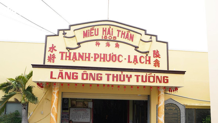 Lăng Ông Thủy Tướng Cần Giờ, nơi thờ bộ xương cá voi dài 12m 