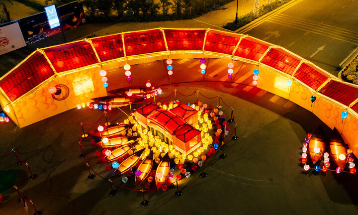 Đèn lồng dài 70m của Hội An giành giải nhất cuộc thi đèn lồng quốc tế