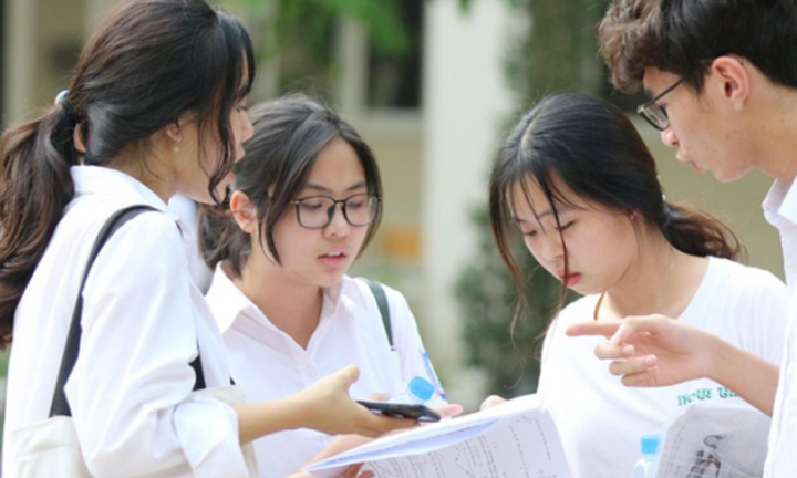 Nhiều trường đại học tiếp tục dành vài nghìn chỉ tiêu xét học bạ 2025