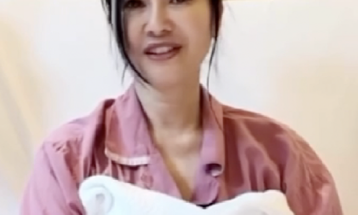 Ca sĩ Hồng Nhung bất ngờ tiết lộ bị ung thư vú