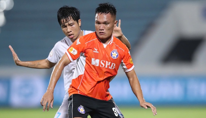 Cựu tuyển thủ Việt Nam bị kỷ luật, CLB Đà Nẵng lâm nguy