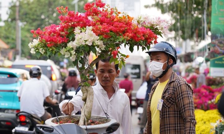 Thời tiết TP.HCM hôm nay 23/1: Nắng nóng từ sáng đến chiều