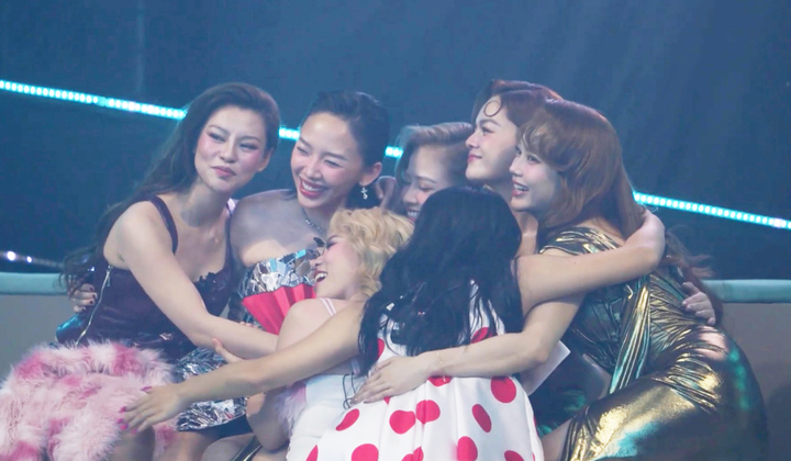 Trực tiếp 'Chị đẹp đạp gió' tập 15: Ai sẽ giành giải quán quân mùa 2?