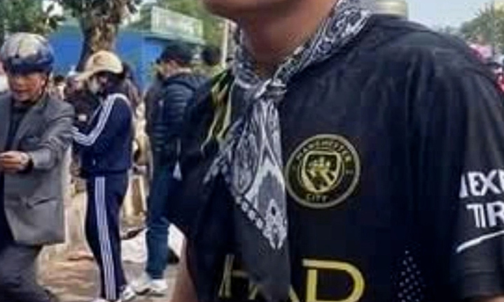 Nhân chứng kể giây phút cứu bé gái trong vụ ô tô gặp tai nạn khiến 7 người chết