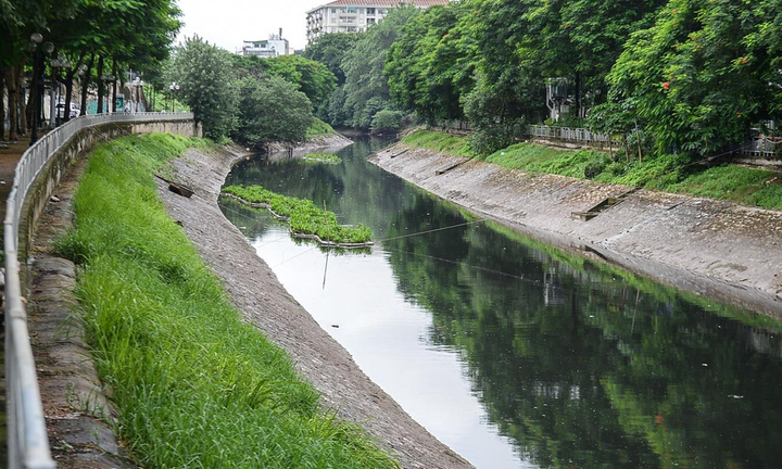 Phó Thủ tướng Trần Hồng Hà giao 3 bộ hỗ trợ Hà Nội 'hồi sinh' sông Tô Lịch