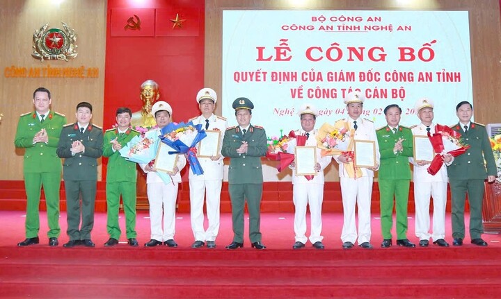 Nhiều trưởng phòng công an Nghệ An xin nghỉ hưu trước tuổi
