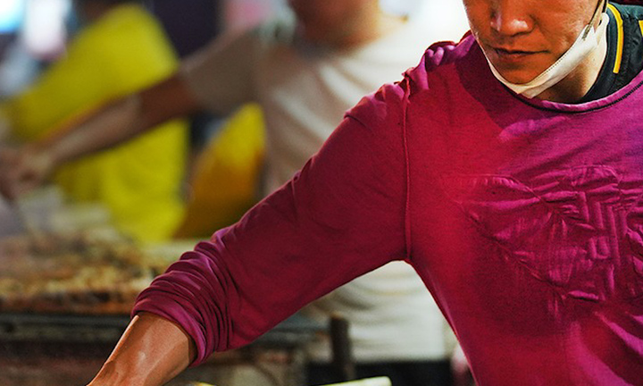 Phố cá lóc nướng tất bật xuyên đêm phục vụ ngày vía thần Tài