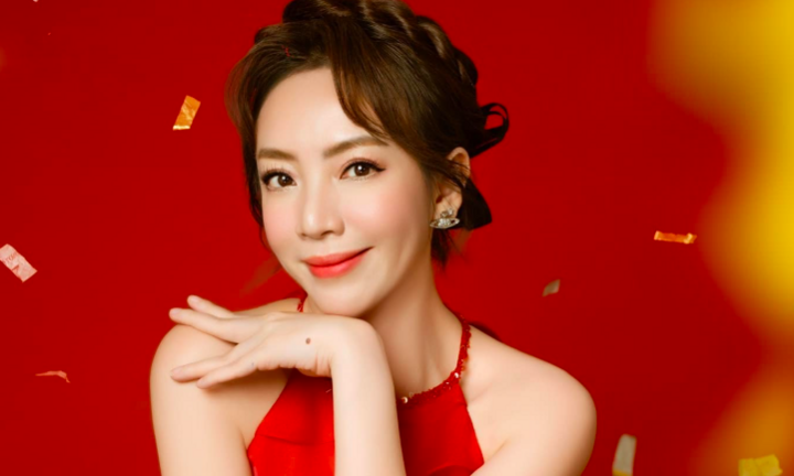 Hoa hậu làng hài từng bị chê xấu, lần đầu đạo diễn phim đã có doanh thu trăm tỷ