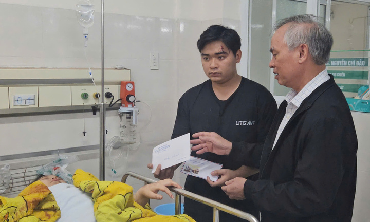 Thông tin mới nhất về sức khỏe các nạn nhân vụ lật xe khách ở Phú Yên