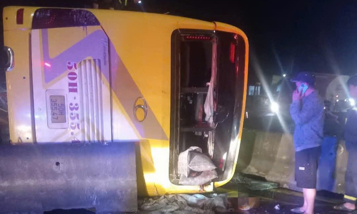 Tài xế gây tai nạn kinh hoàng ở Phú Yên không có giấy phép lái xe khách