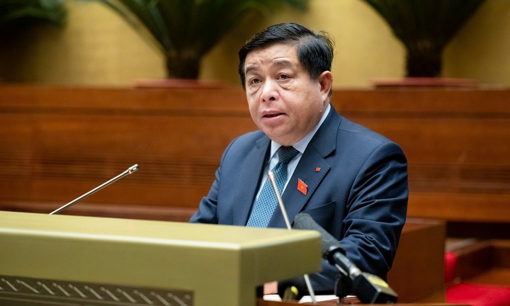 Chính phủ trình kịch bản tăng trưởng đạt 8% trở lên trong năm 2025