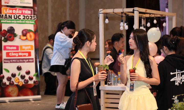 Mận Úc ra mắt tại Việt Nam 