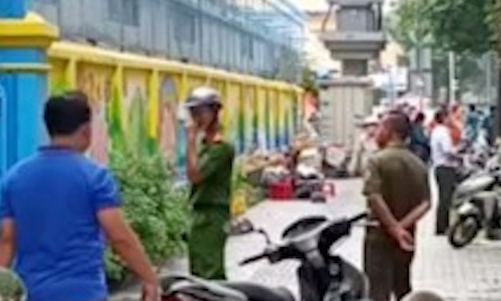Cháy lớp mẫu giáo, nhiều trẻ nhỏ được sơ tán khẩn cấp