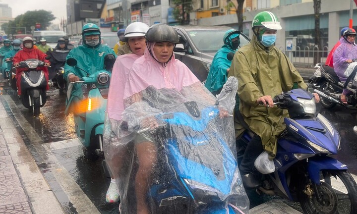 TP.HCM và Nam Bộ có thể xuất hiện mưa trái mùa dịp cận Tết